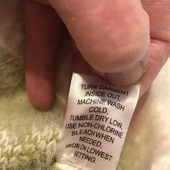 L.A. Hearts white/green checkered long sleeved short waisted two button sweater - Picture 7 of 7